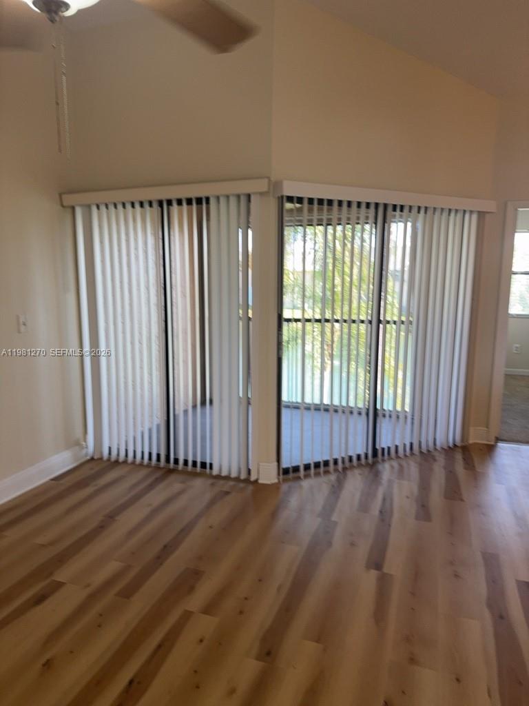 LAKESHORE CONDO 11 - Residential Lease