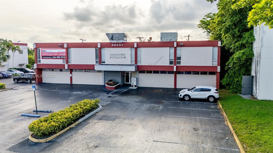 Property Features
• Aggressive lease rates
• Prime location on NW 2nd Avenue
• Secured building with 24-hour access
• Abundant parking - 4/1,000 square feet
• Locally owned and professionally managed
Location Features
• Prominent frontage and exposure
• Daily traffic count over 60,000 vehicles per day
• Convenient access to
» Florida’s Turnpike
» Interstate 95
» State Road 84
• Nearby restaurants and shopping
• Minutes from both the
» Fort Lauderdale International Airport (FTL)
» Miami-Opa Locka Executive Airport (OPF)