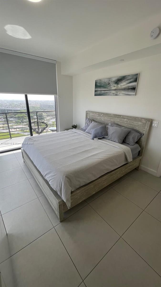 5350 NW 84th Ave 1113, Doral, FL, 33166/$759,900 3 5350 NW 84th Ave 1113