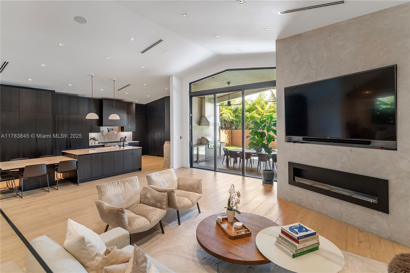 SAN SOUCI ESTATES - Residential