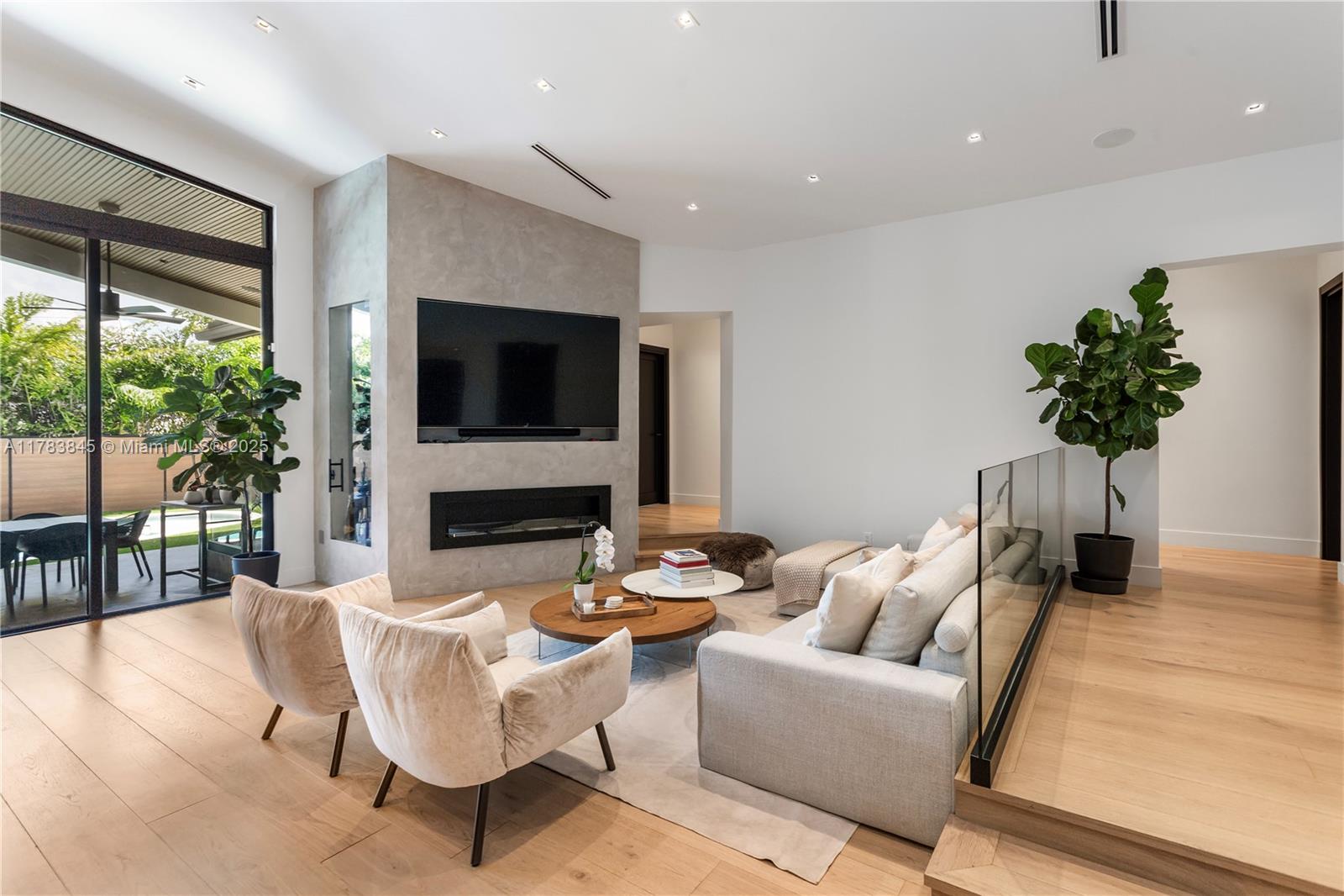 SAN SOUCI ESTATES - Residential