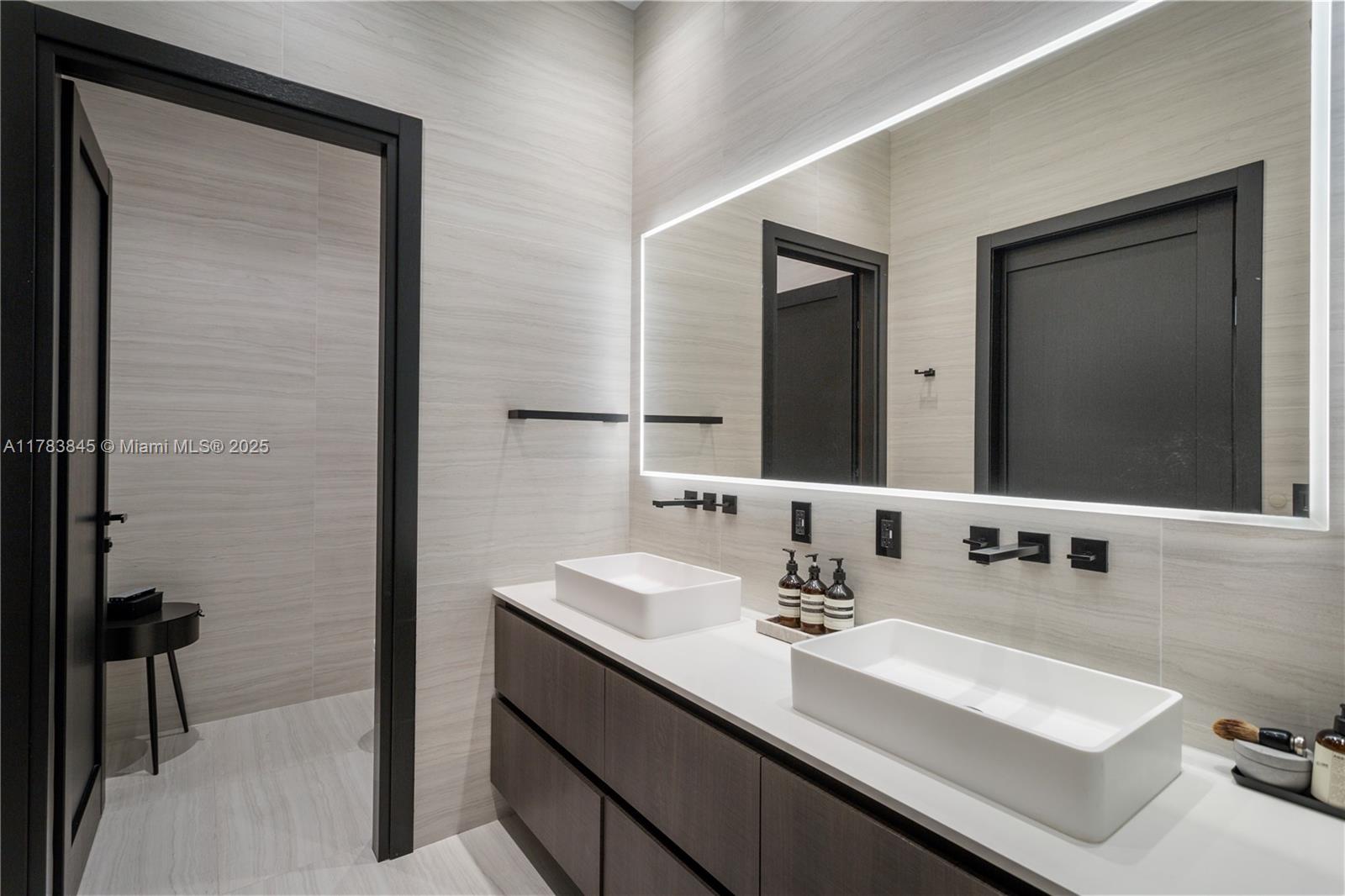 SAN SOUCI ESTATES - Residential