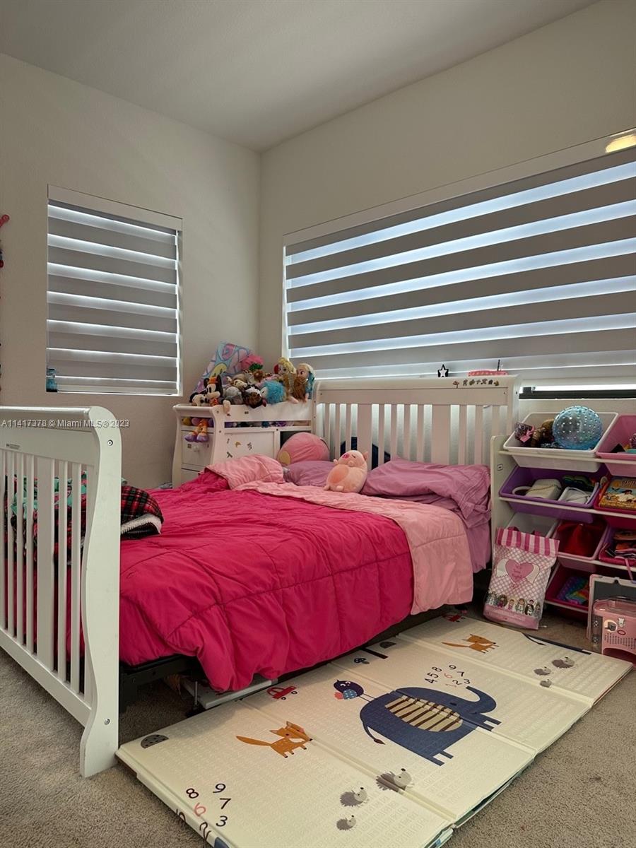 SOUTH KENDALL TOWNHOMES - Residential
