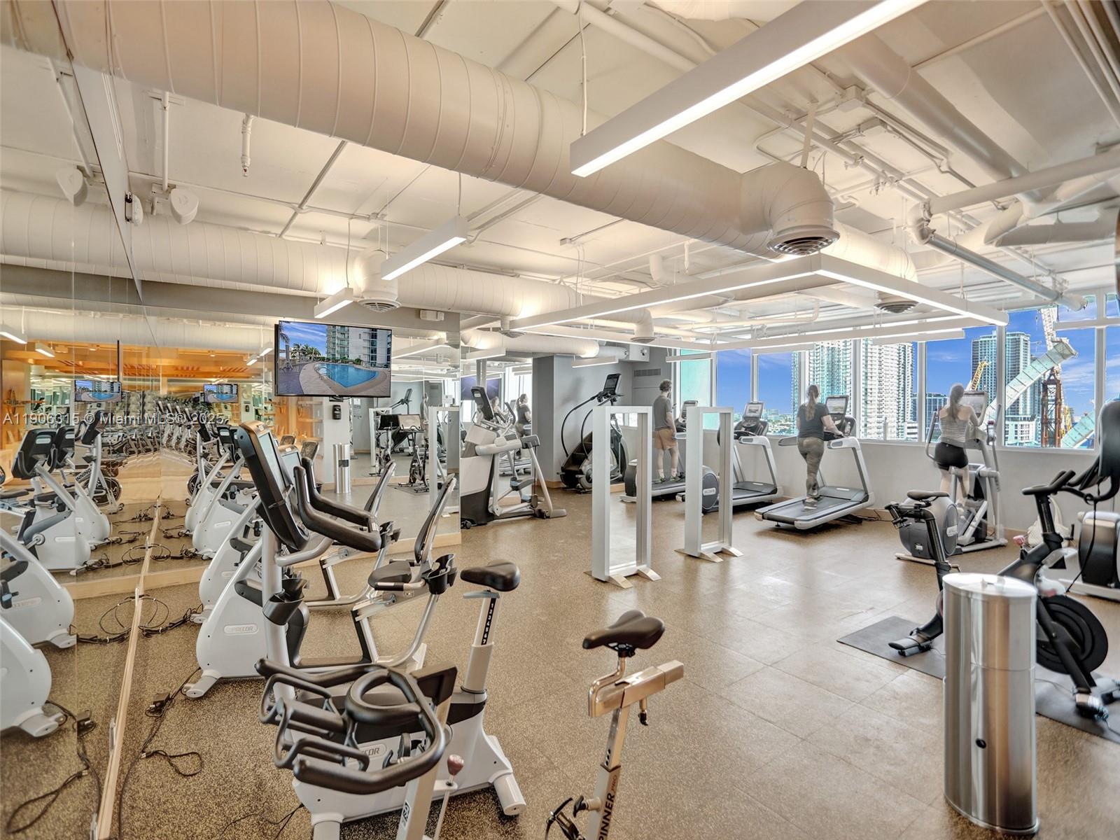 900 BISCAYNE BAY CONDO - Residential Lease