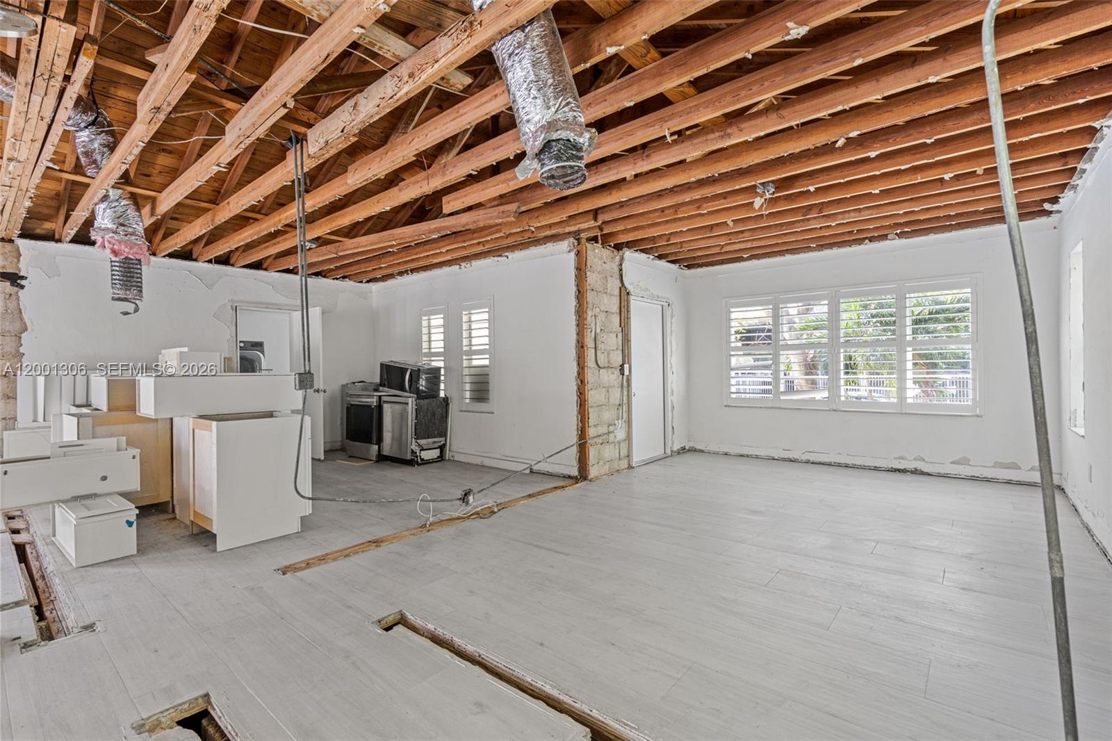 SHADOWLAWN - Residential