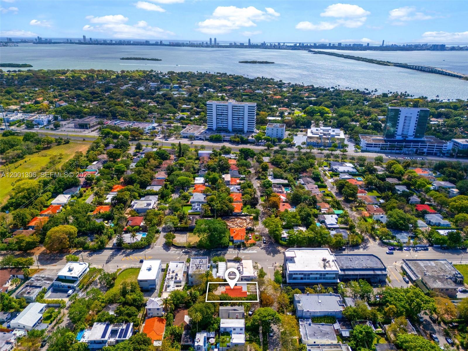 SHADOWLAWN - Residential