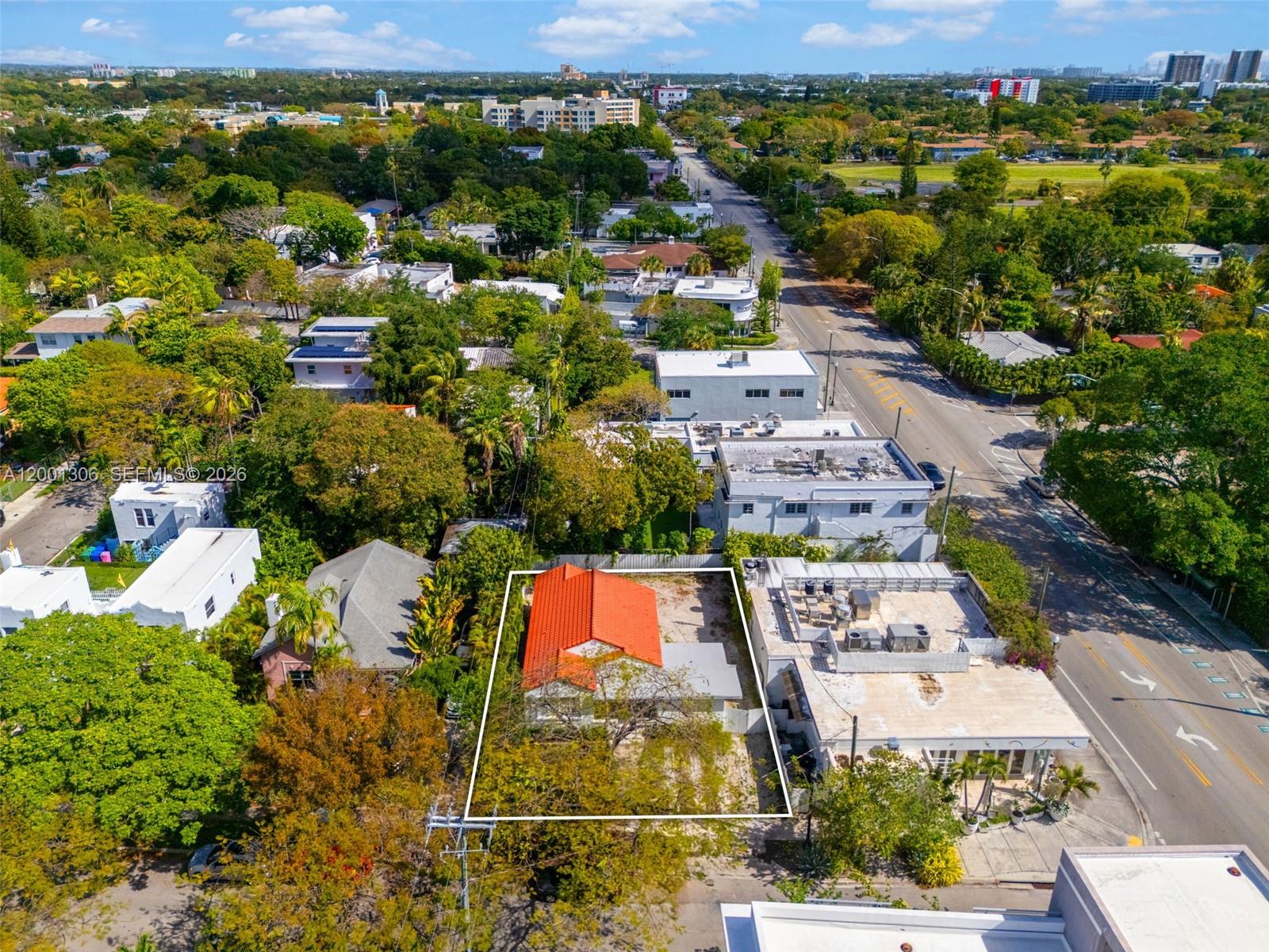 SHADOWLAWN - Residential