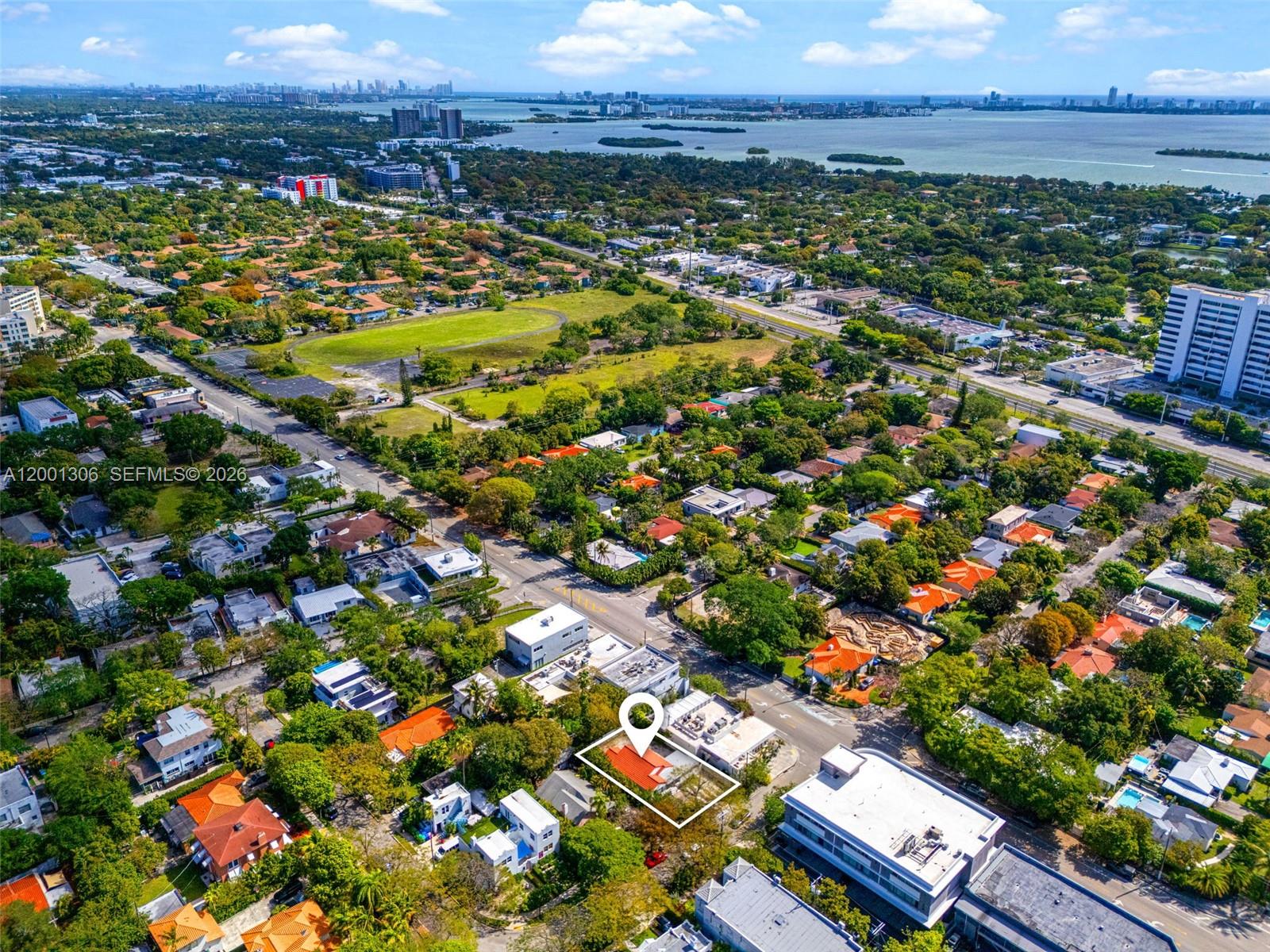 SHADOWLAWN - Residential