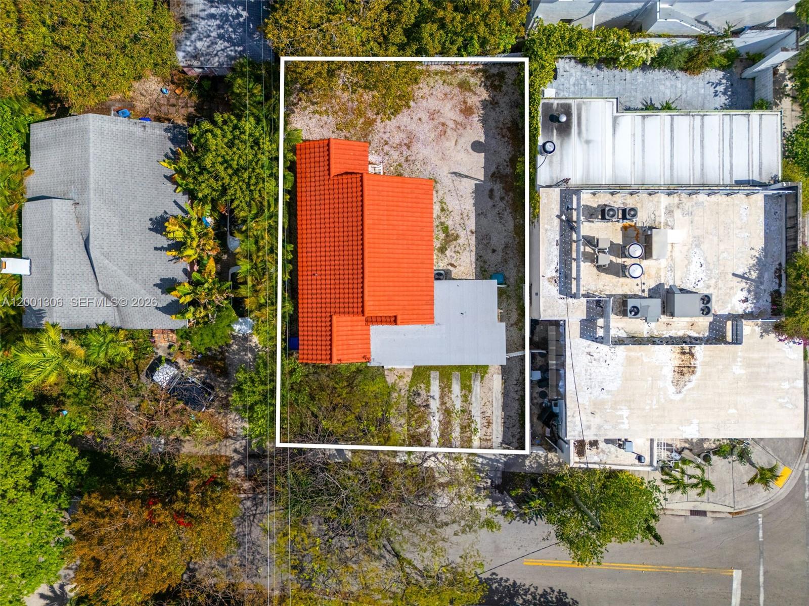 SHADOWLAWN - Residential