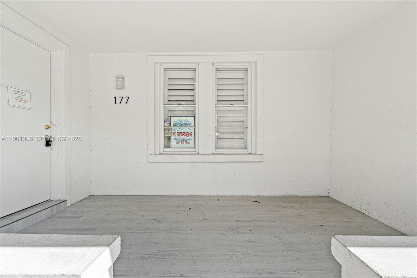 SHADOWLAWN - Residential