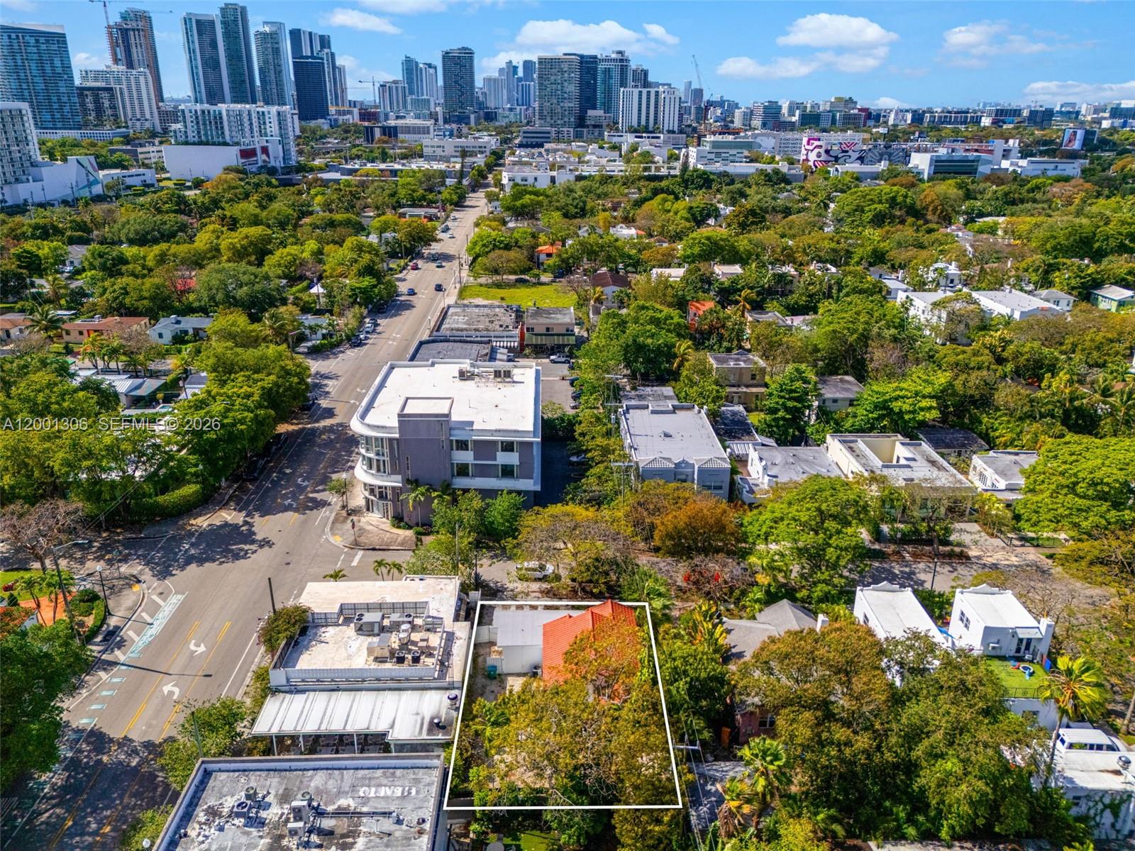 SHADOWLAWN - Residential