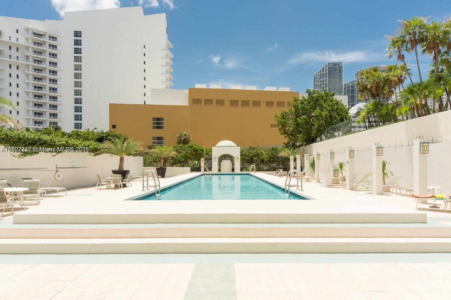 ST LOUIS CONDO - Residential Lease