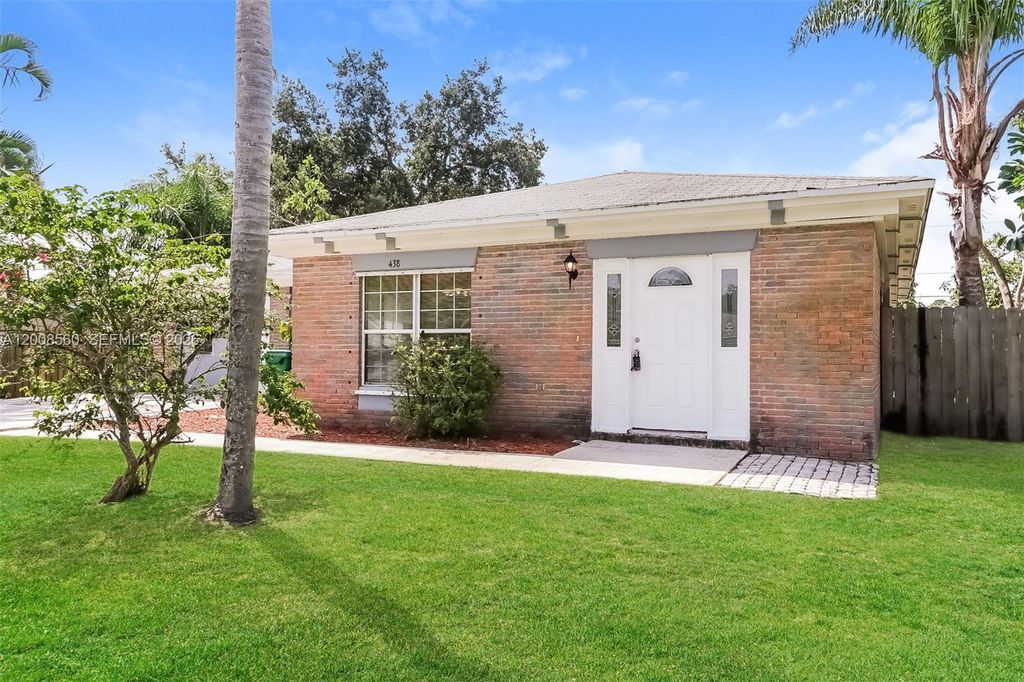 Photo of 438 SE Streamlet Ave, Port St Lucie, FL 34983 (MLS # A12008560)