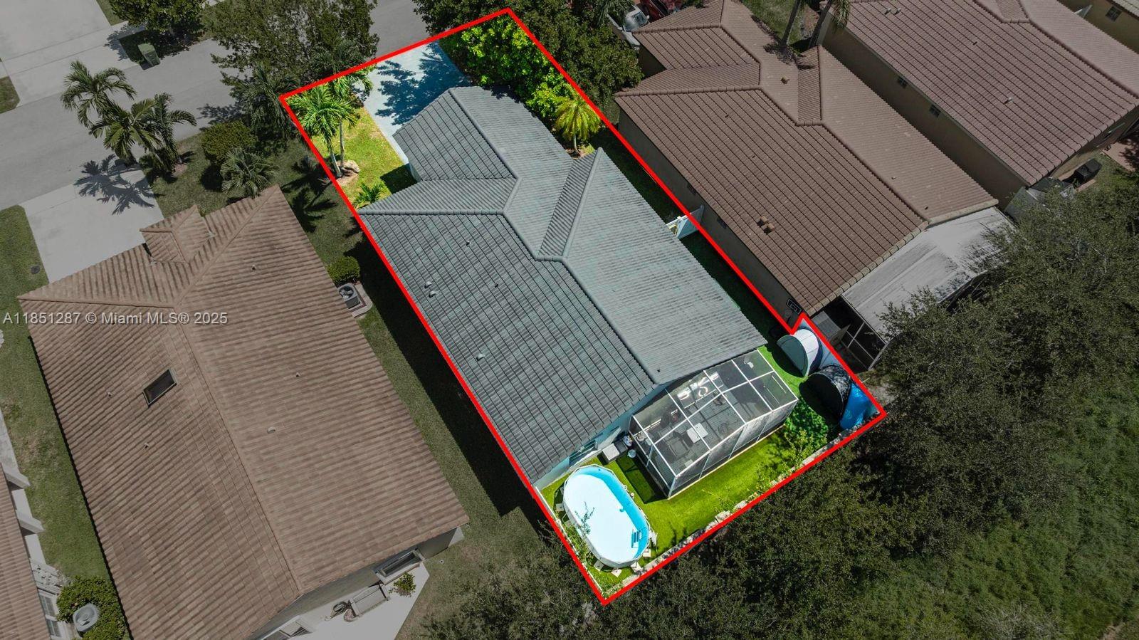 SILVER LAKES AT PEMBROKE - Residential