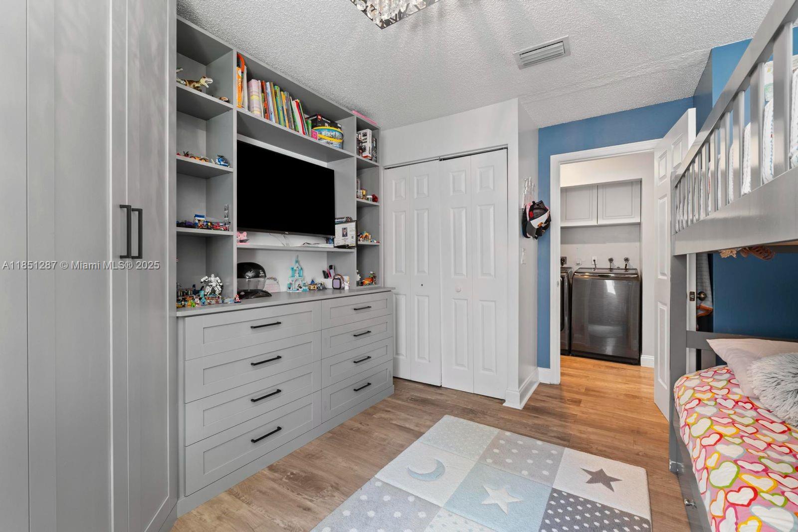 SILVER LAKES AT PEMBROKE - Residential