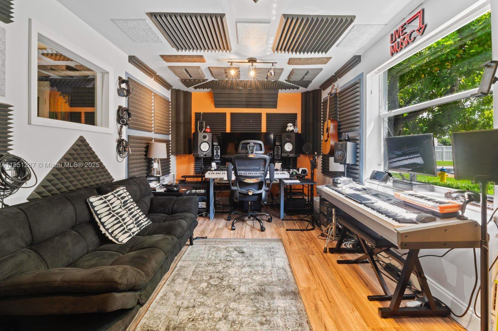 SILVER LAKES AT PEMBROKE - Residential