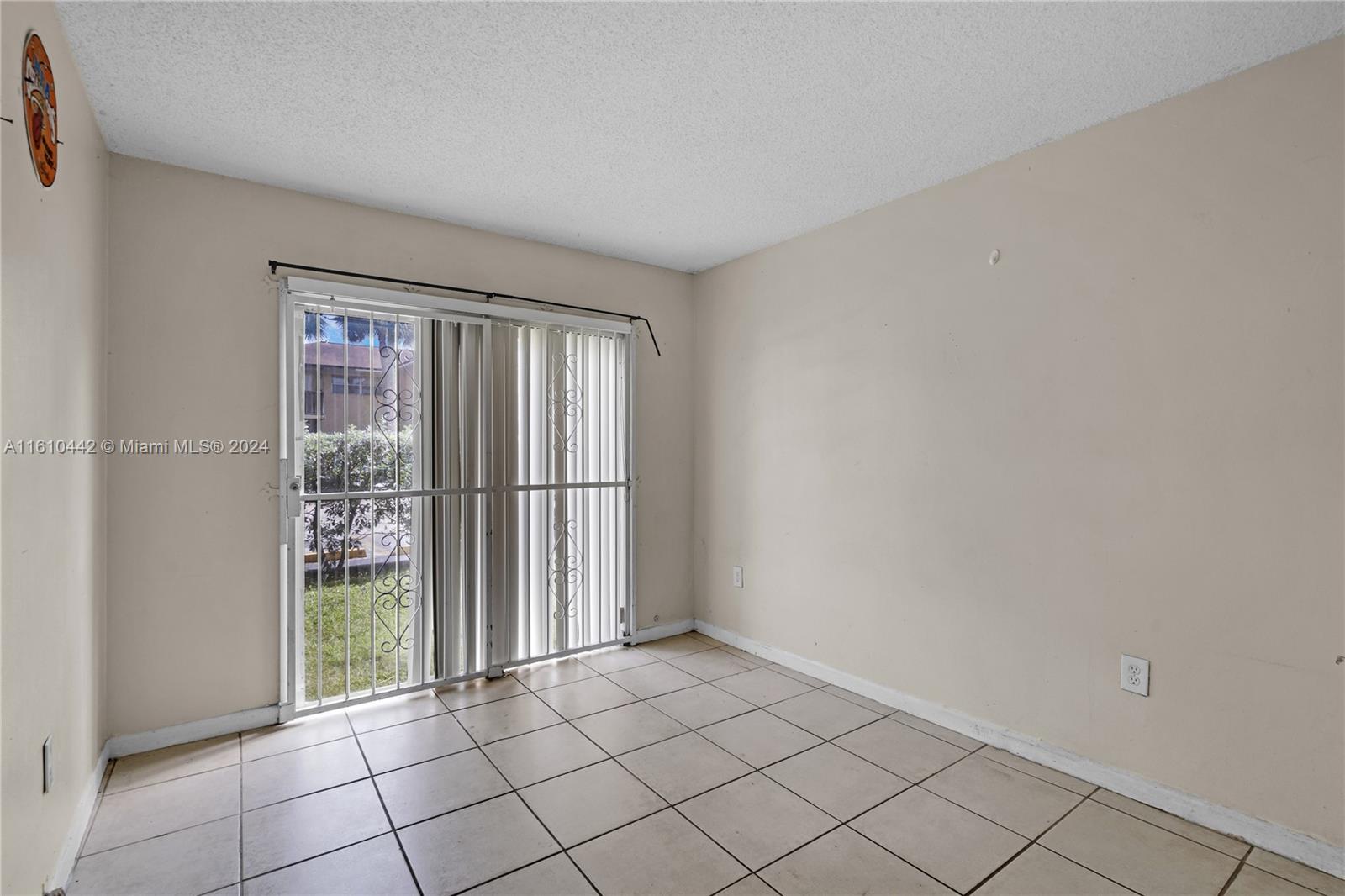 LAKESIDE XI CONDO PH III - Residential