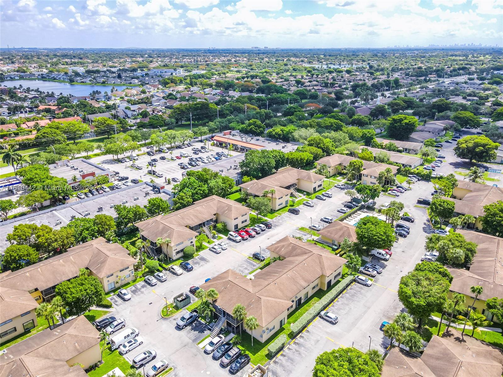 LAKESIDE XI CONDO PH III - Residential