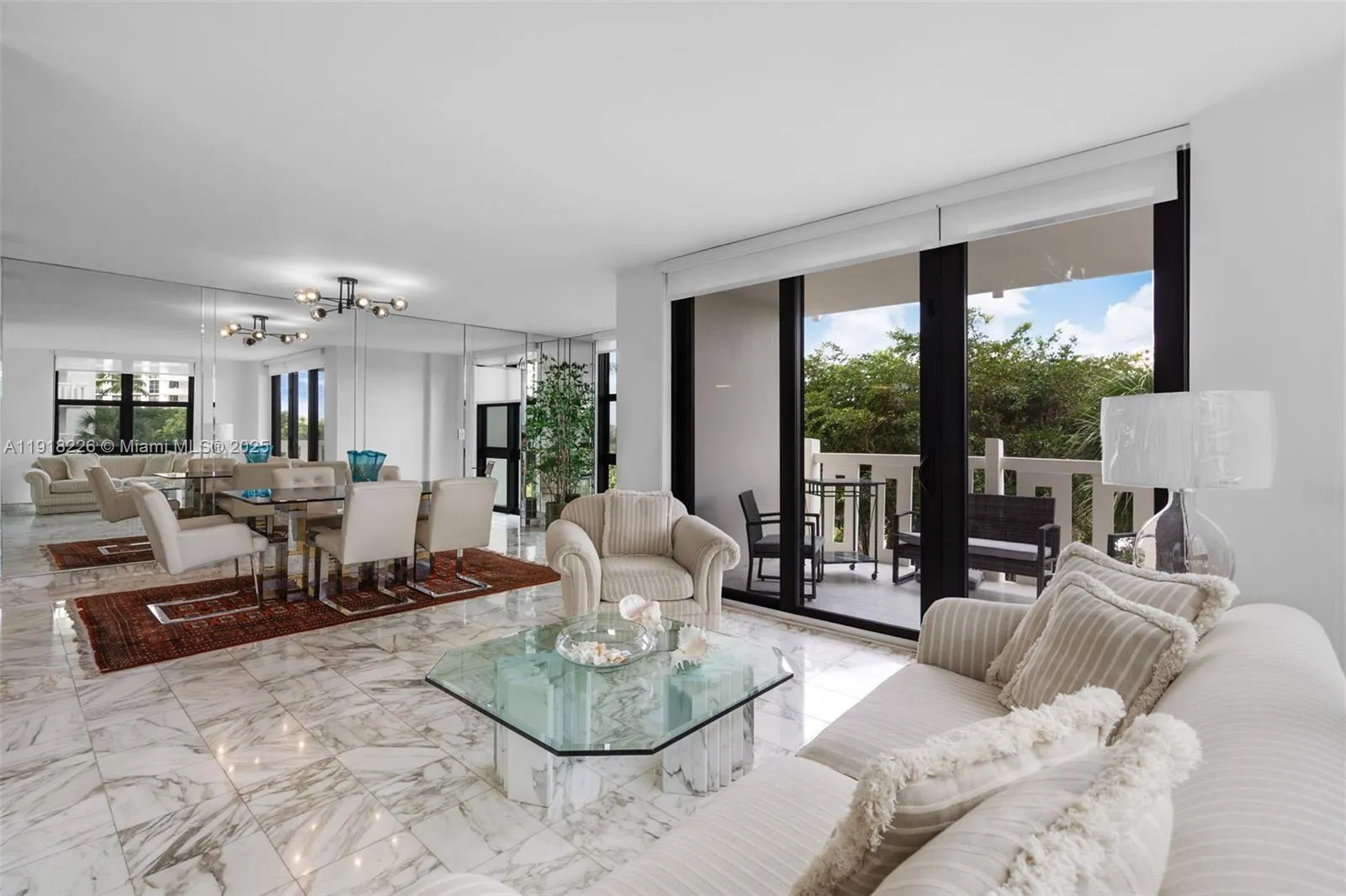 Key Biscayne, Florida 33149, United States, 2 Bedrooms Bedrooms, ,2 BathroomsBathrooms,Residential,Active,247692