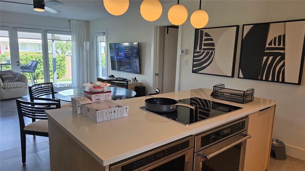 Photo of 800 Polk St #/, Hollywood, FL 33019 (MLS # A12049455)