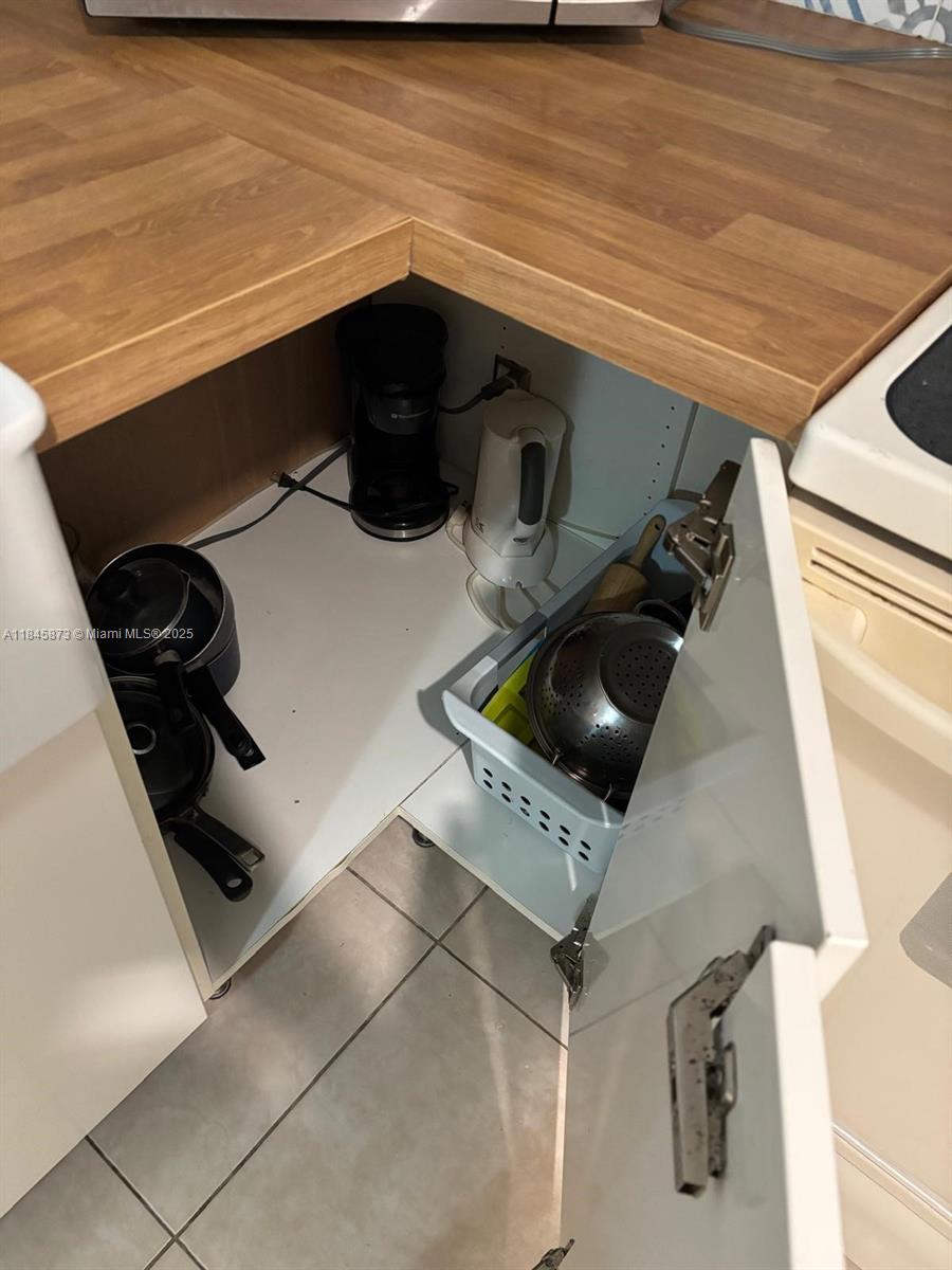 ST JAMES PARK SOUTH ADD - Residential Lease