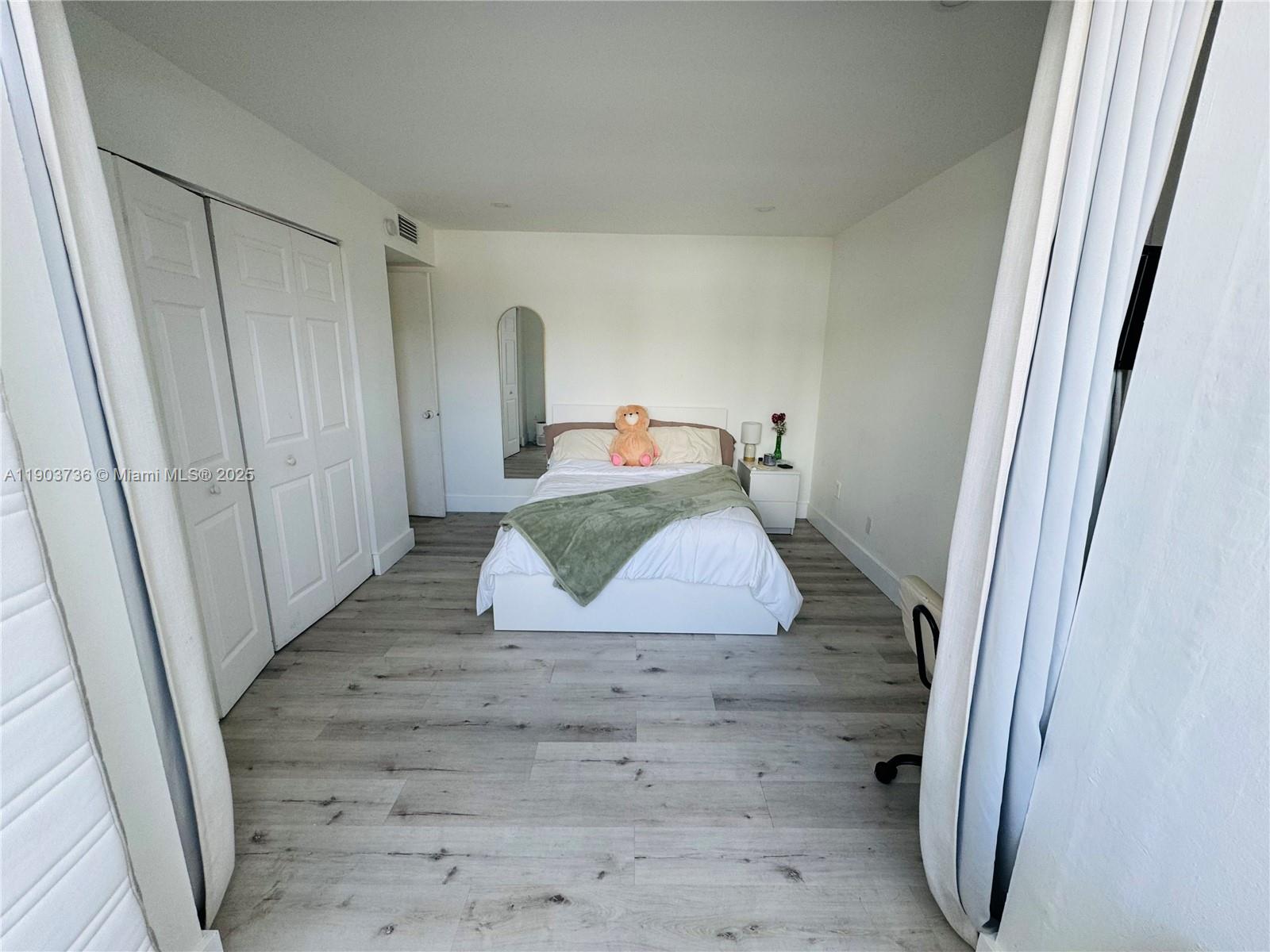 ST ANDREWS COURT CONDO - Residential