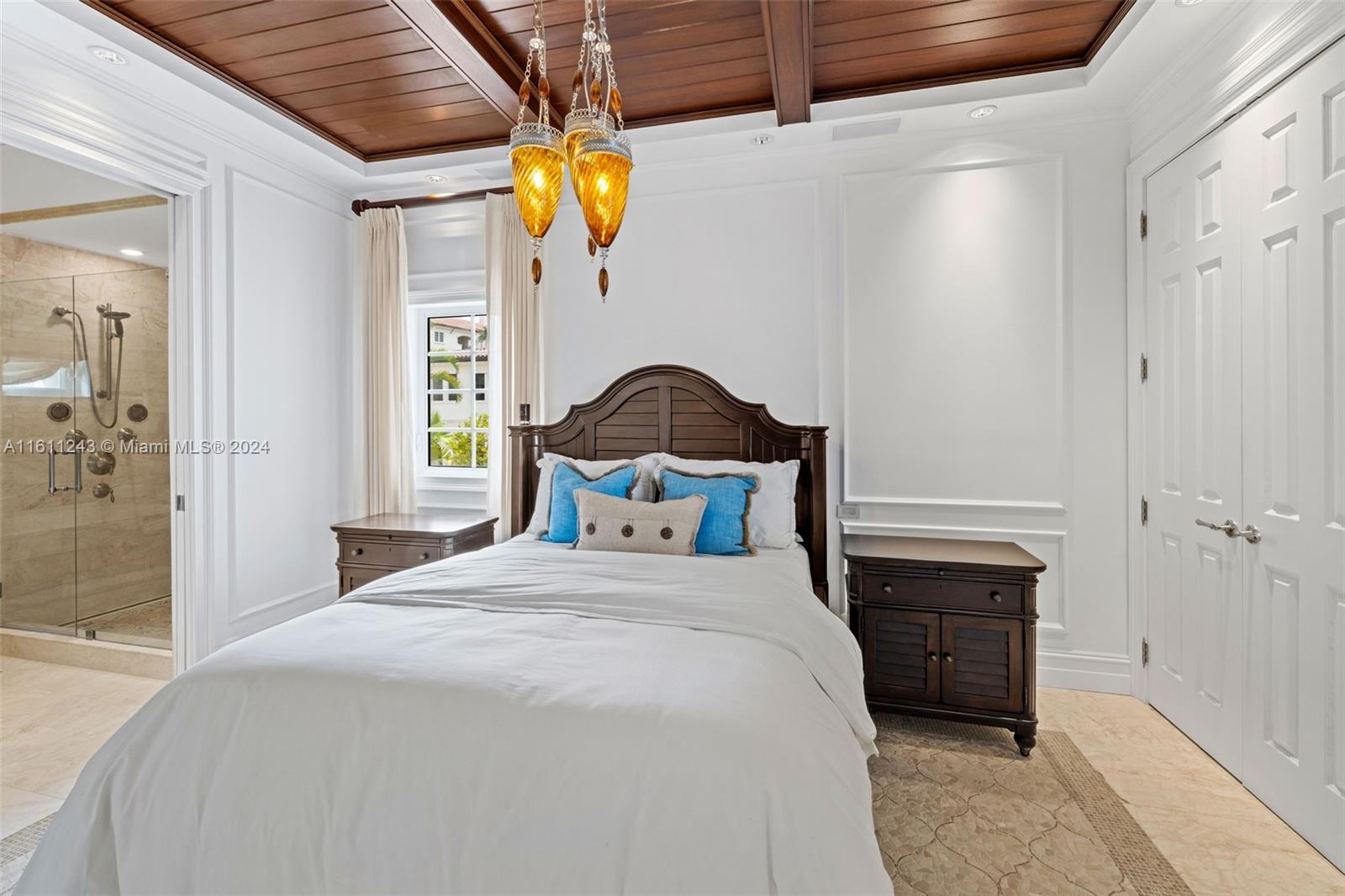 SEASIDE VILLAS CONDO - Residential Lease