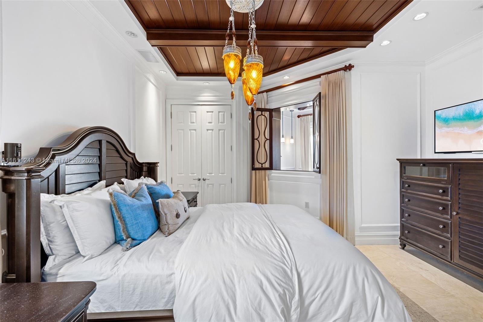 SEASIDE VILLAS CONDO - Residential Lease
