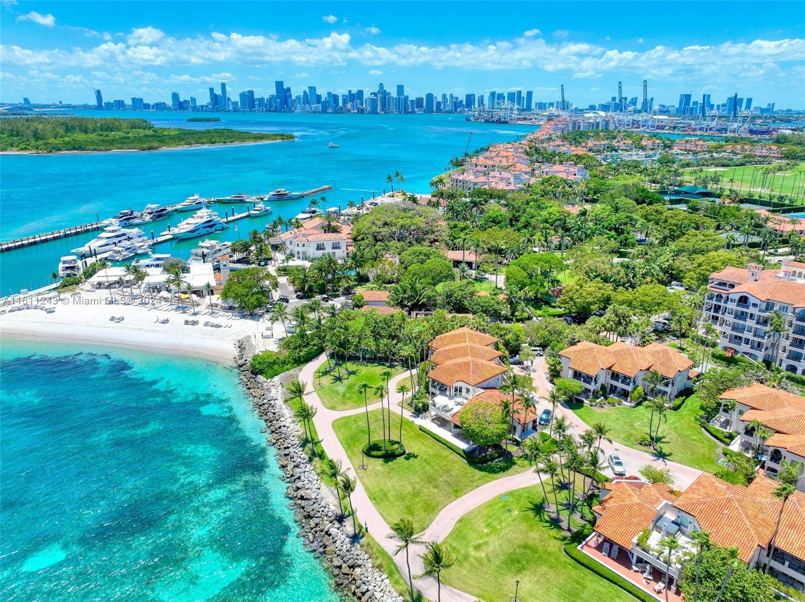 SEASIDE VILLAS CONDO - Residential Lease