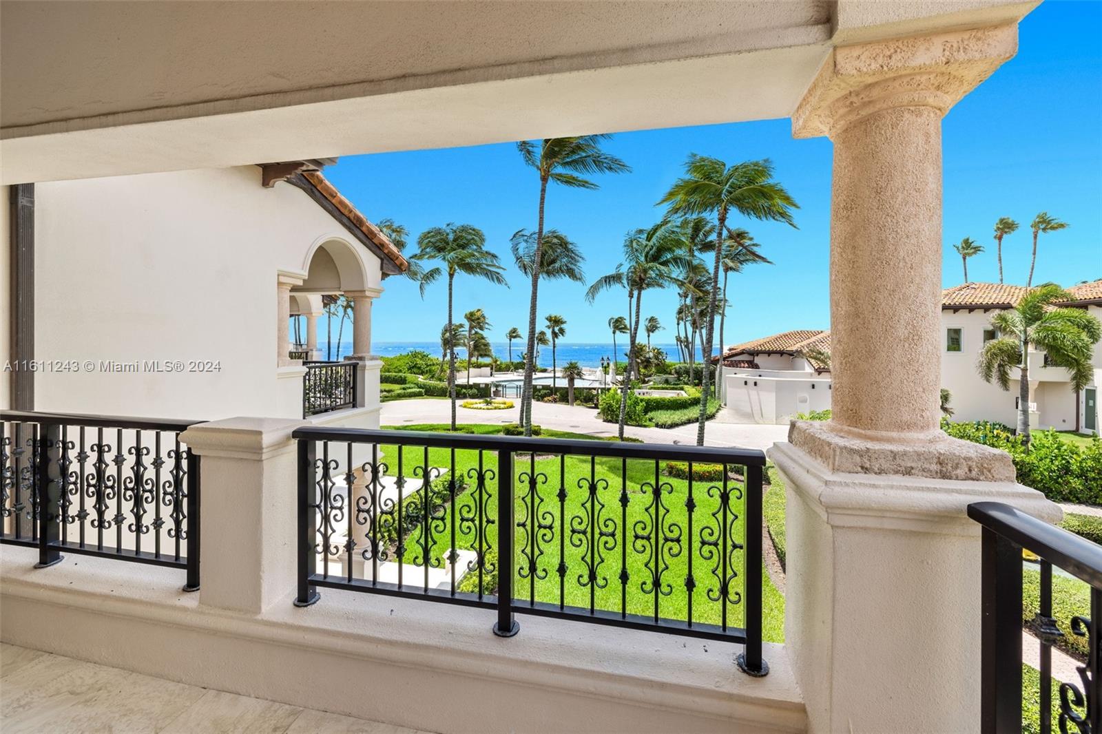 SEASIDE VILLAS CONDO - Residential Lease