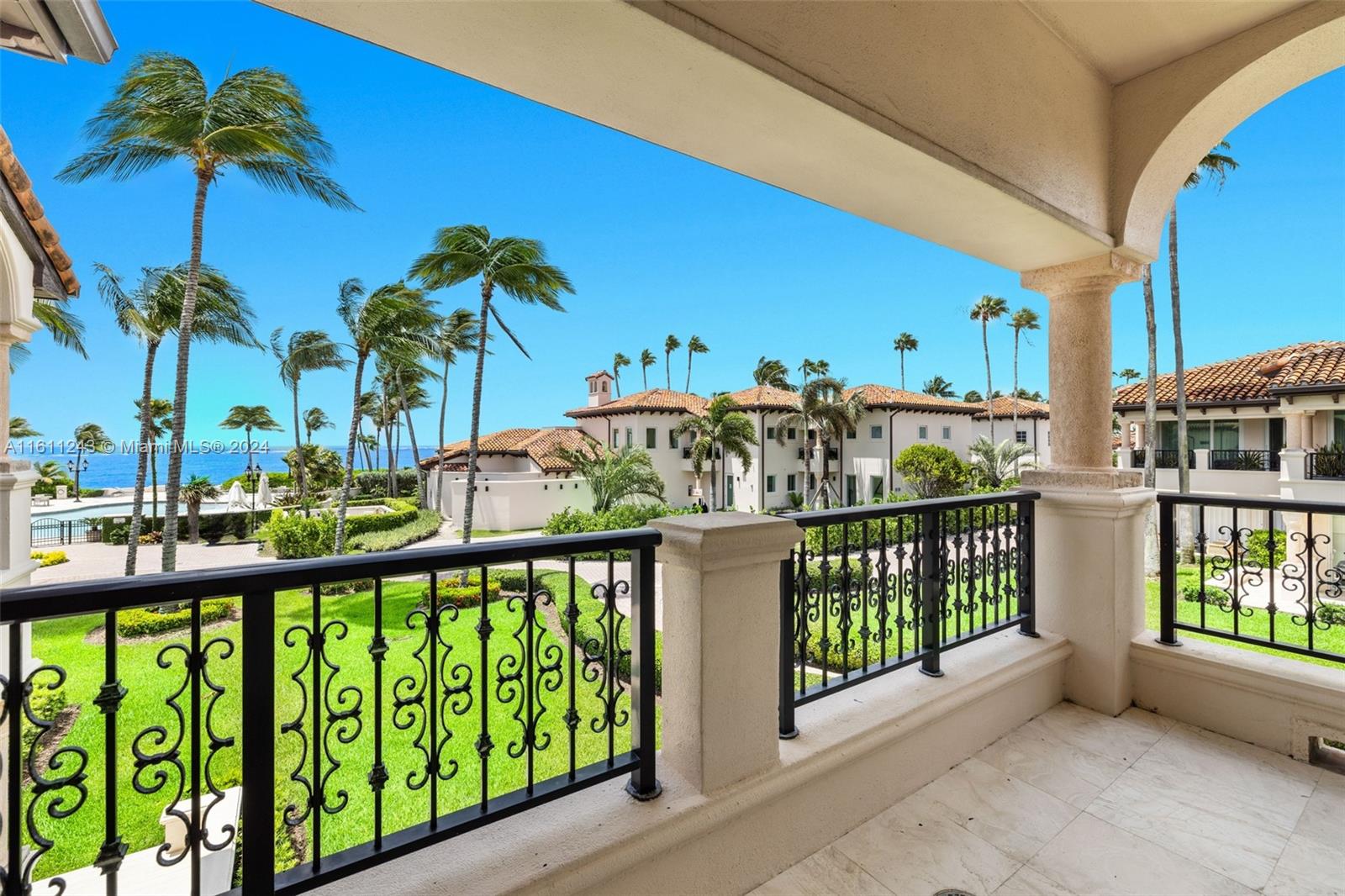 SEASIDE VILLAS CONDO - Residential Lease