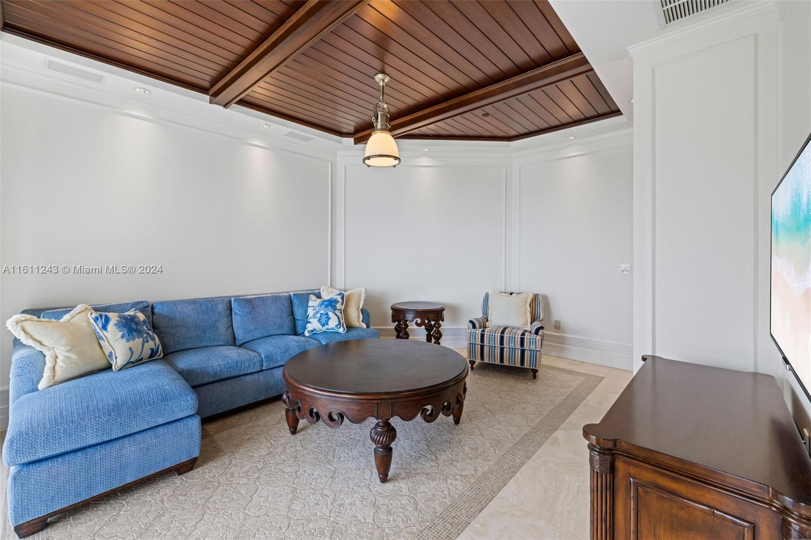 15723 Fisher Island Dr 15723