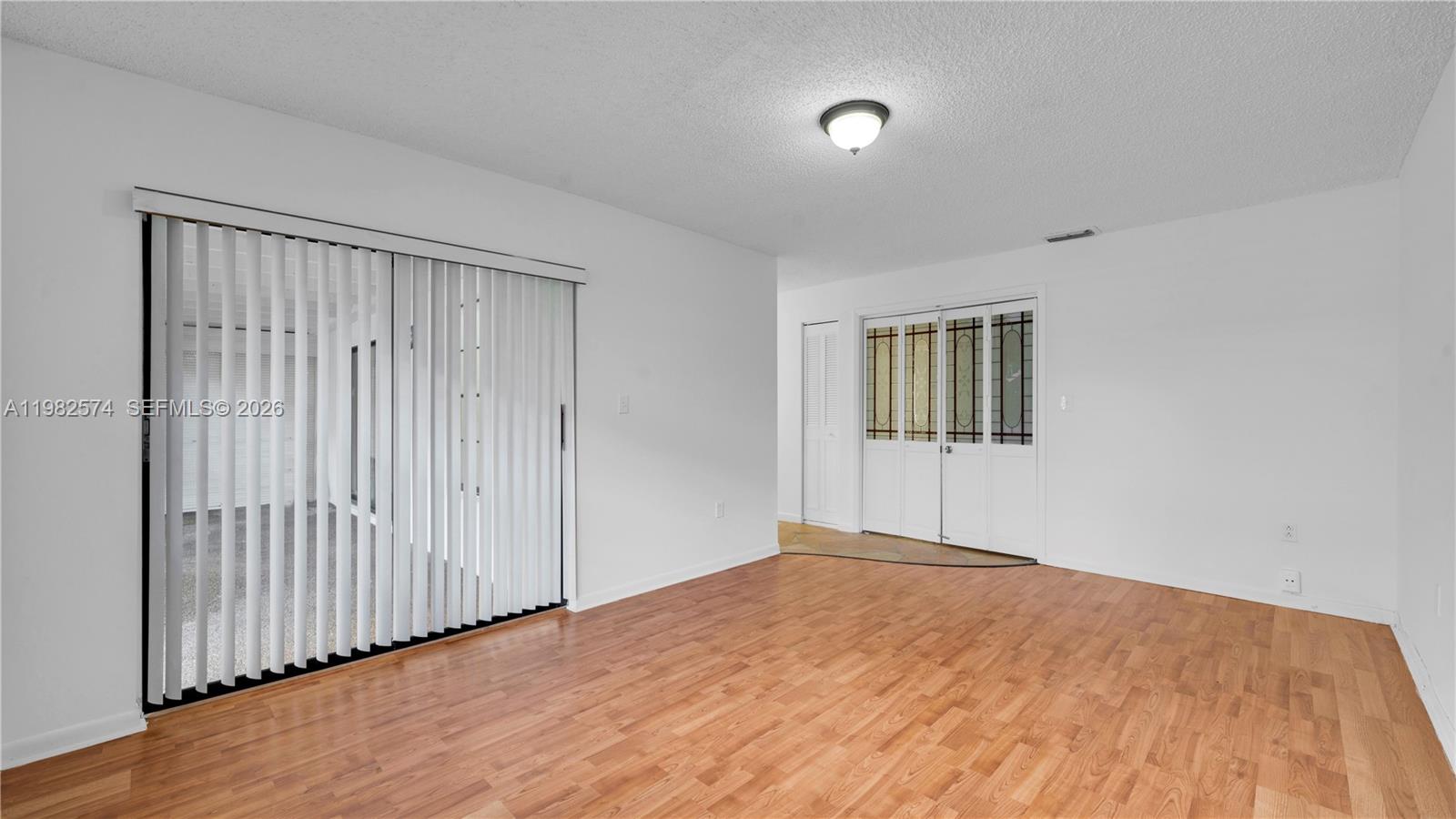 LA PLACIDA VILLAS - Residential Lease