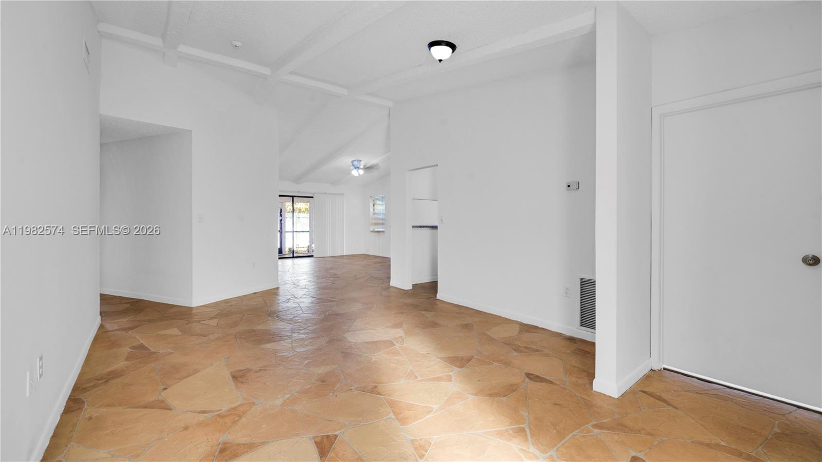 LA PLACIDA VILLAS - Residential Lease