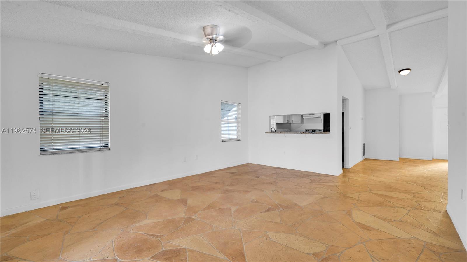 LA PLACIDA VILLAS - Residential Lease