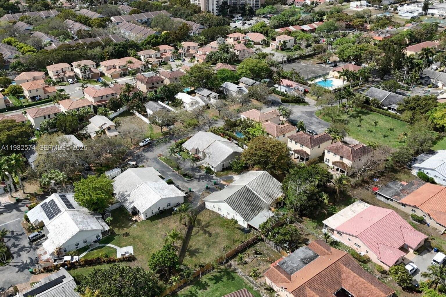 LA PLACIDA VILLAS - Residential Lease