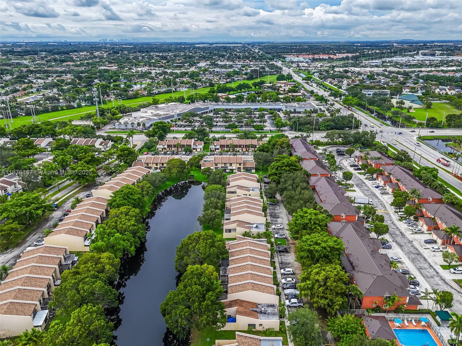 WESTVIEW CONDOMINIUM NO S - Residential