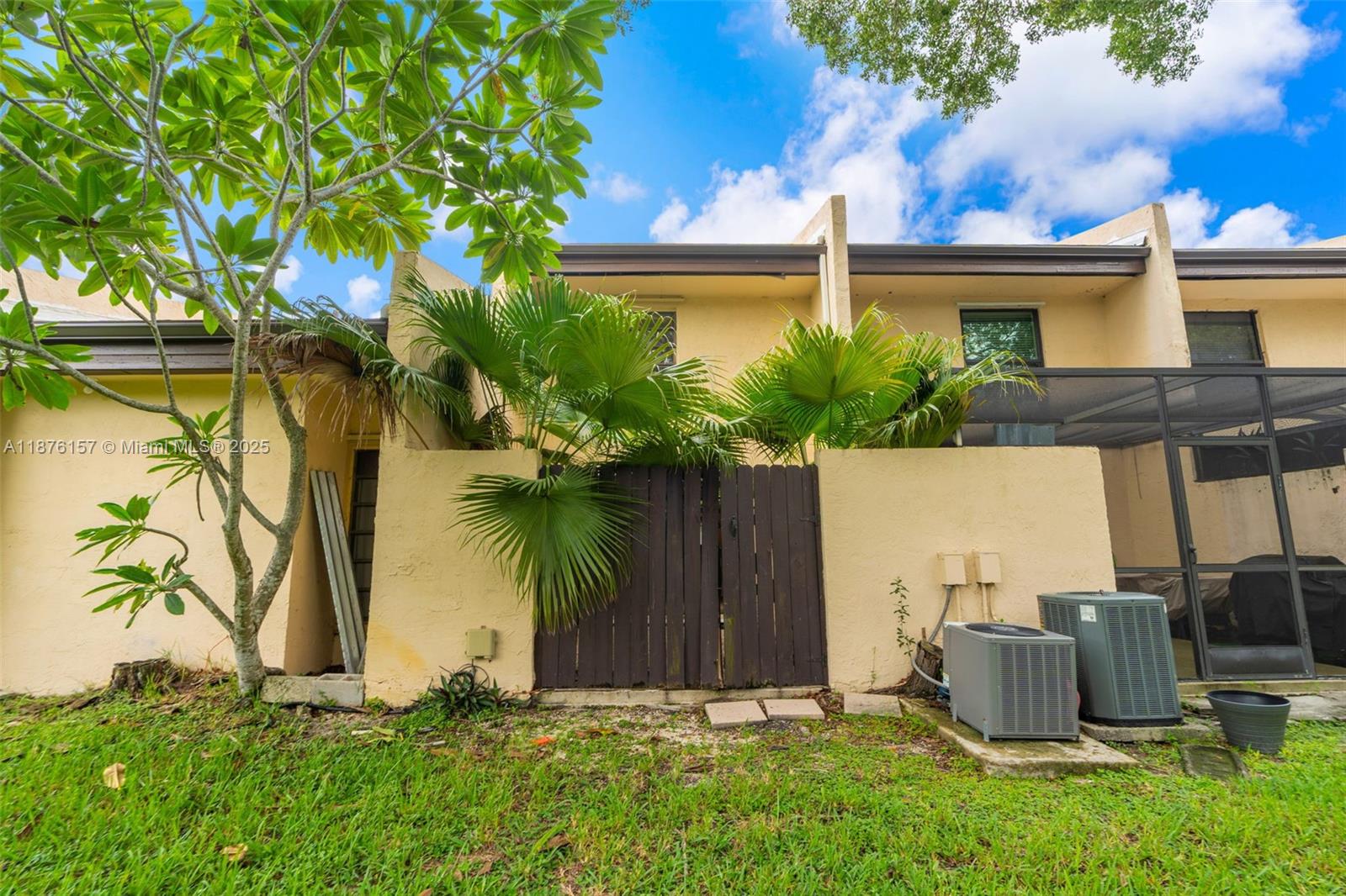 WESTVIEW CONDOMINIUM NO S - Residential