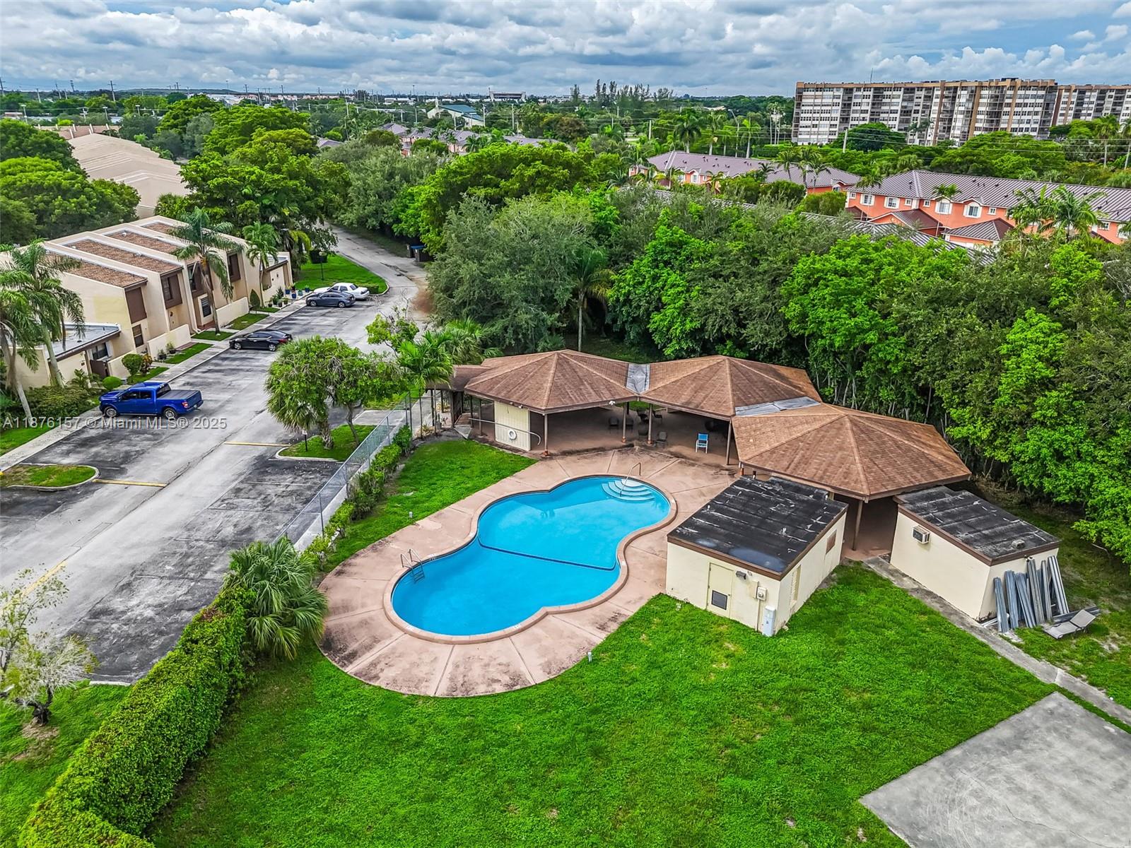 WESTVIEW CONDOMINIUM NO S - Residential