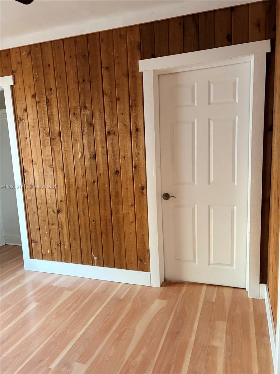 DANIA HEIGHTS - Residential Lease