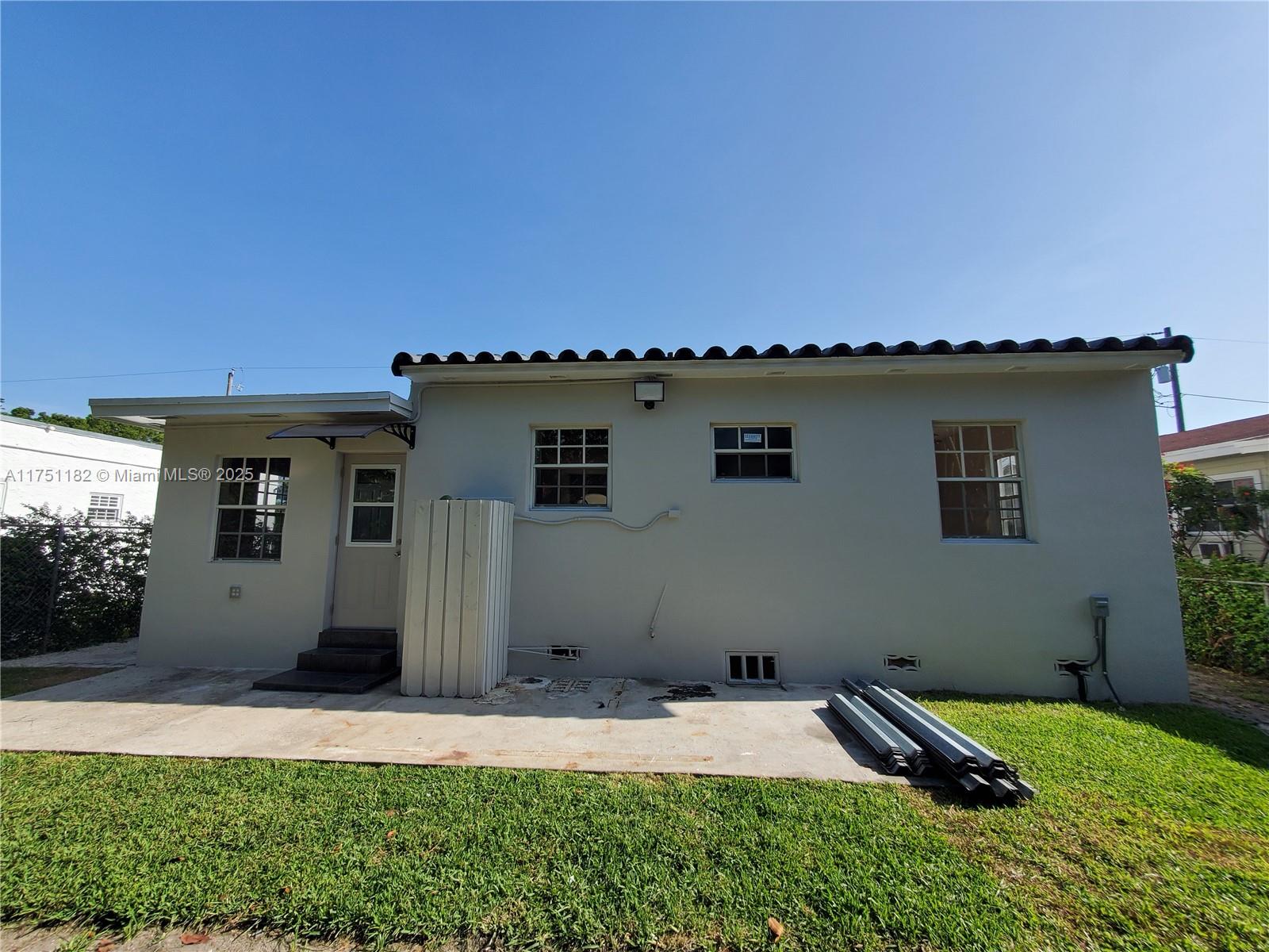 WYND WOOD PARK - Land