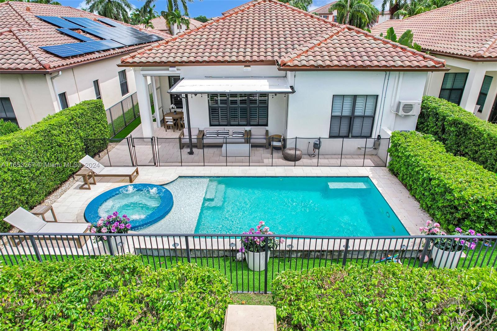 View Cooper City, FL 33024 house