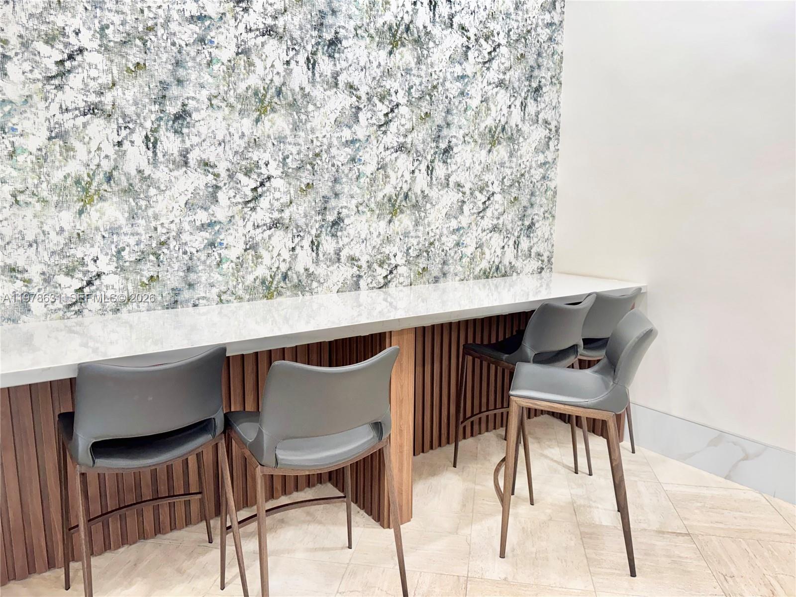 WINSTON TOWERS 100 CONDO - Residential Lease