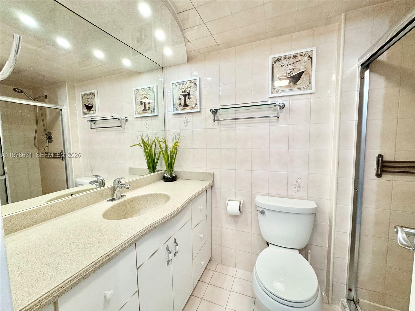 WINSTON TOWERS 100 CONDO - Residential Lease