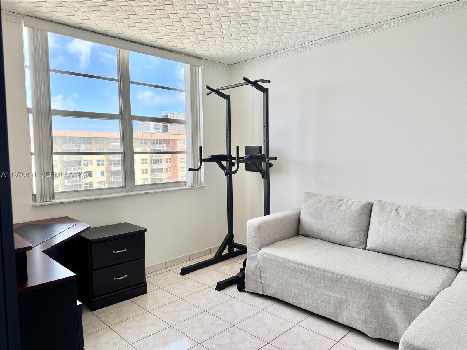 WINSTON TOWERS 100 CONDO - Residential Lease