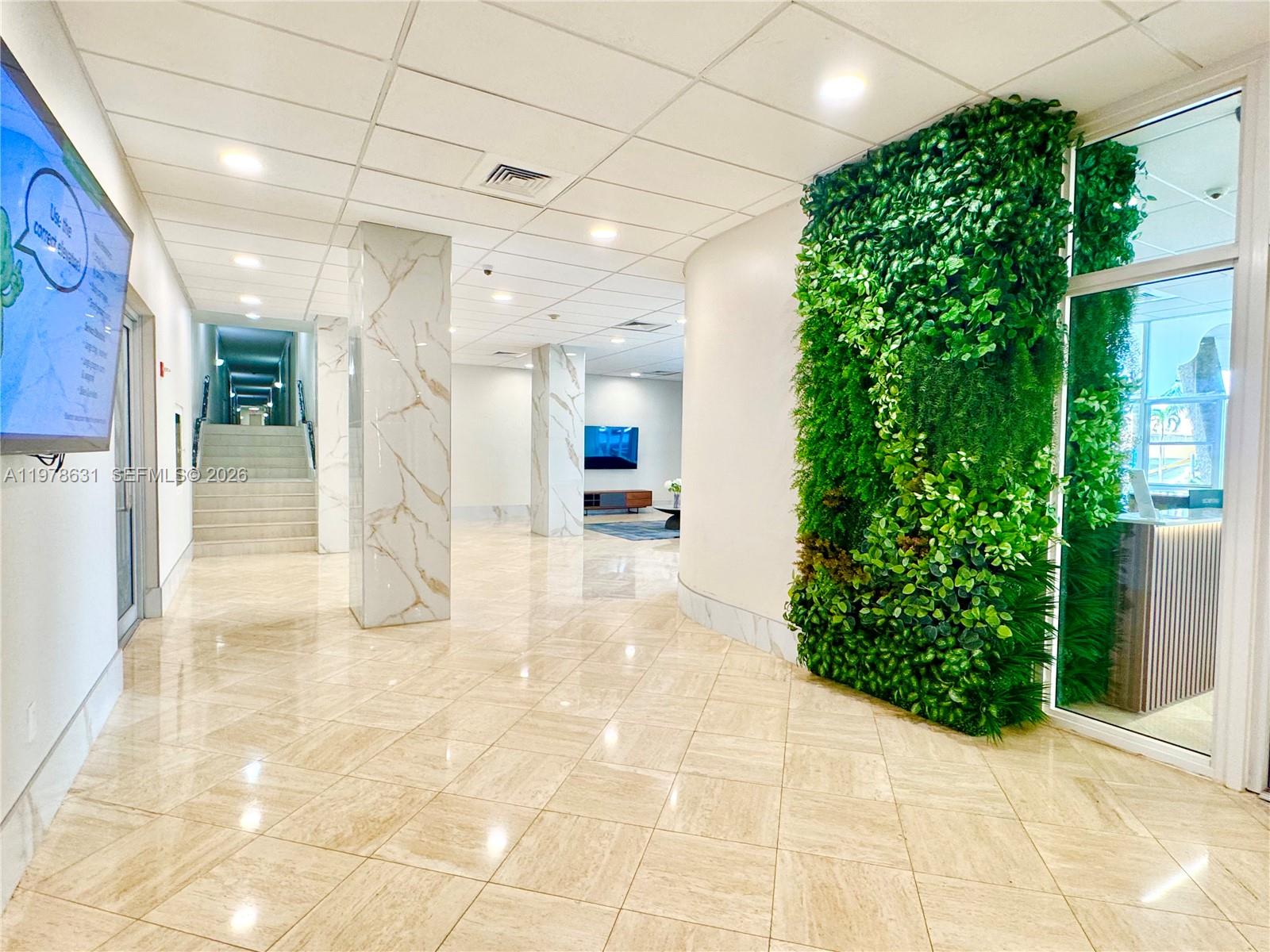 WINSTON TOWERS 100 CONDO - Residential Lease