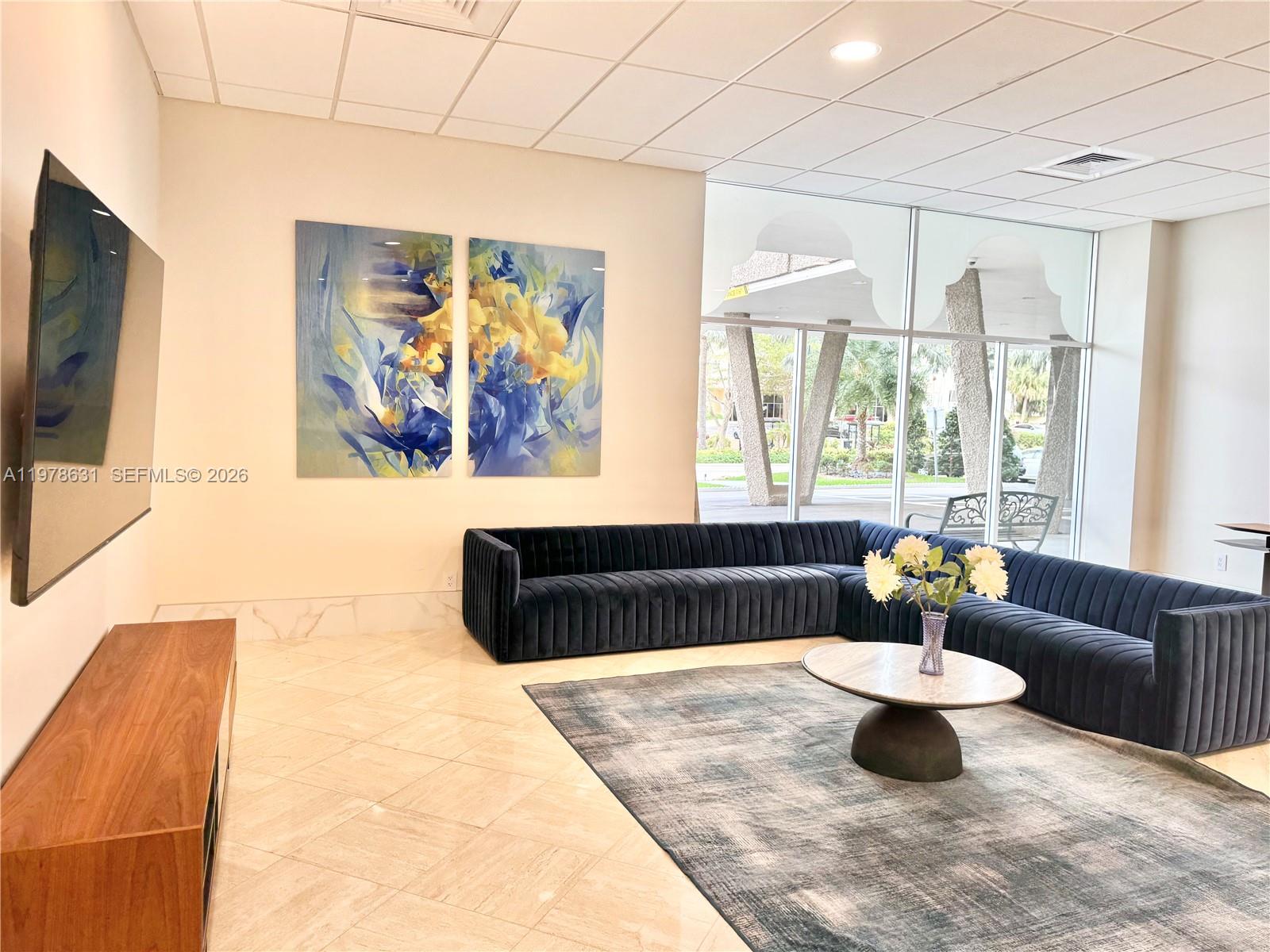 WINSTON TOWERS 100 CONDO - Residential Lease