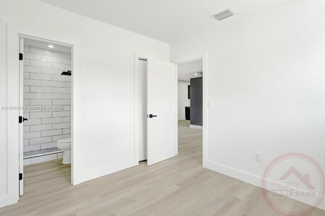 CRAVERO LAKE SHORE EST 3R - Residential