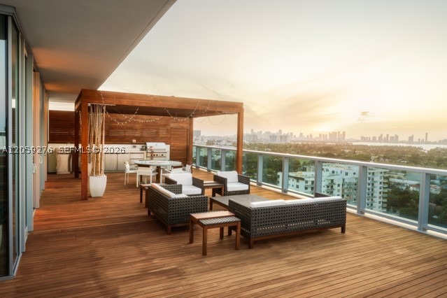 2901 Collins Ave 1602