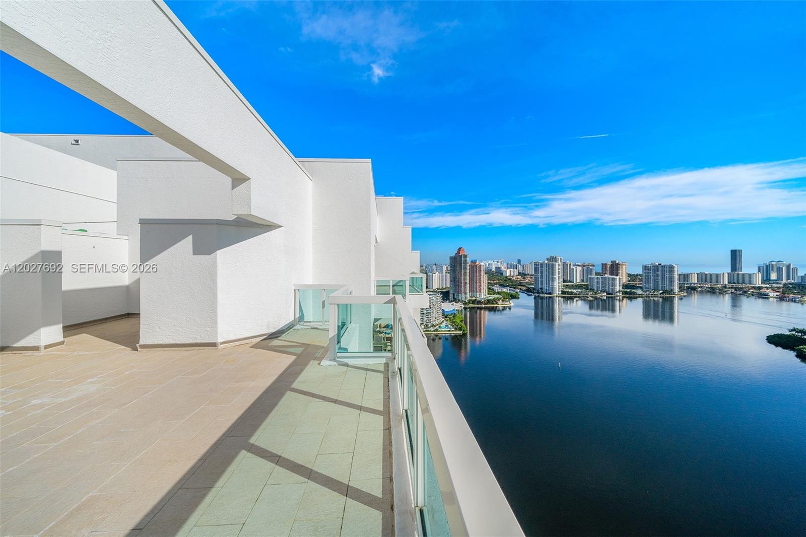 THE PENINSULA CONDO - Residential
